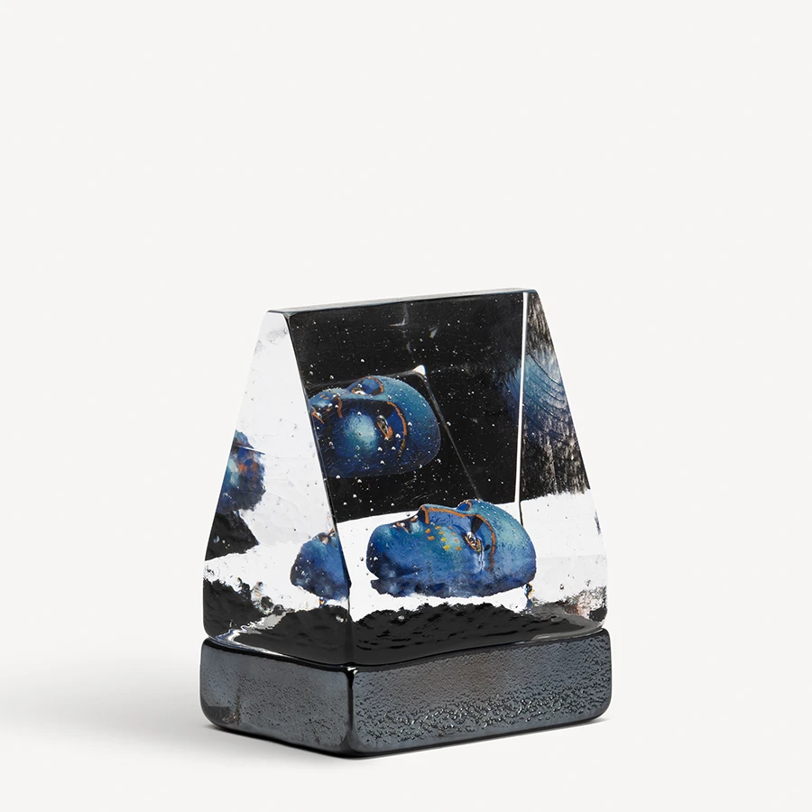 Kosta Boda Black Elements House Of Mystery Blue 3 Kosta Boda Black Elements House Of Mystery Blue