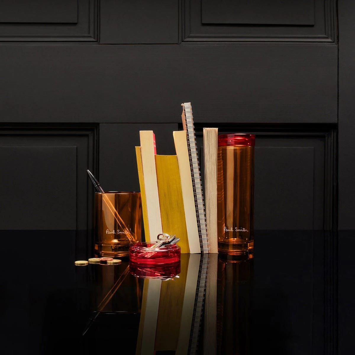 PAUL SMITH Bookworm Candle 4 PAUL SMITH Bookworm Candle - Image 2