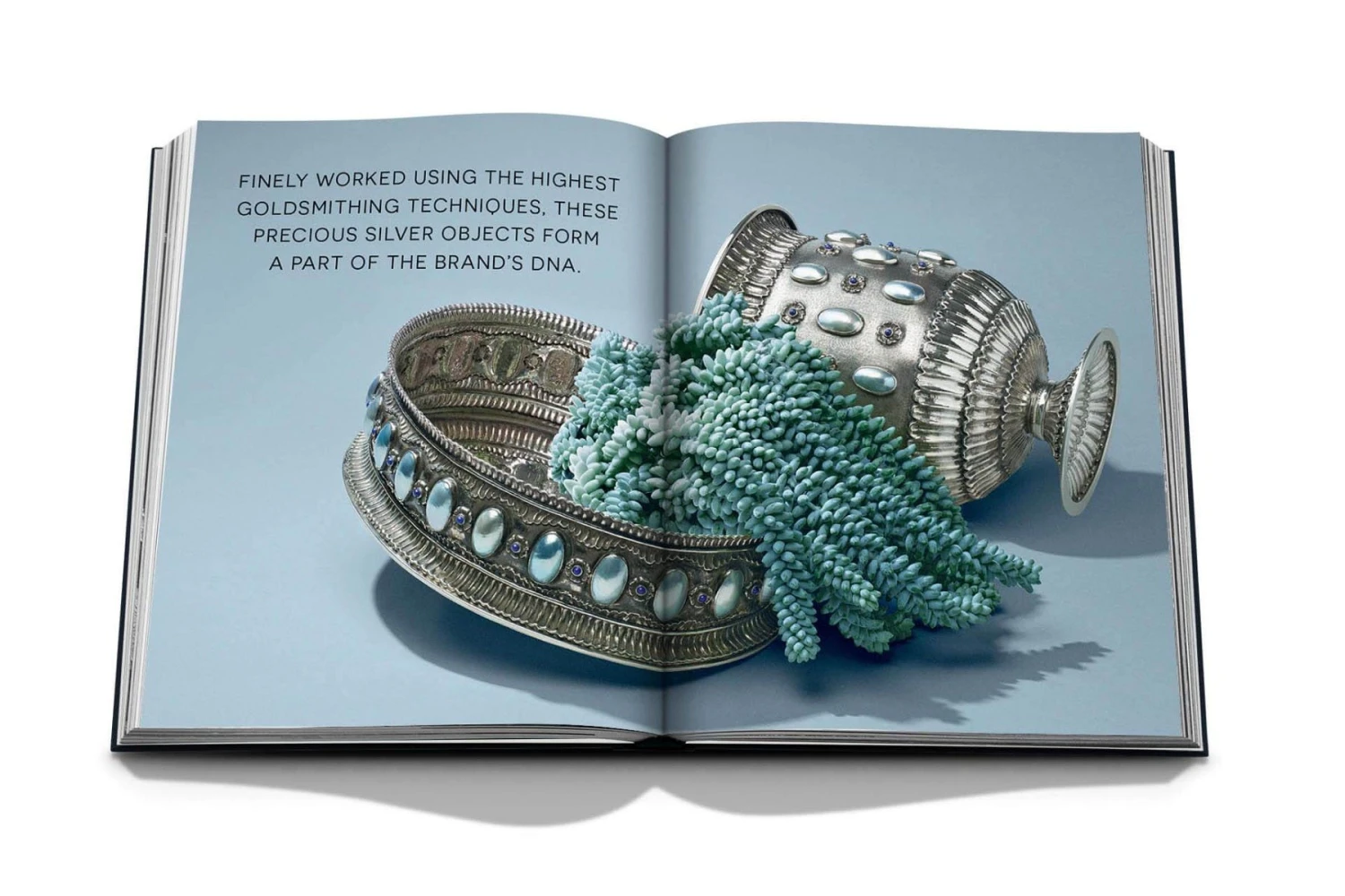 Assouline Buccellati: A Century Of Timeless Beauty Book 6 Assouline Buccellati: A Century Of Timeless Beauty Book - Image 4