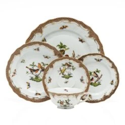 Rothschild Bird Dinnerware