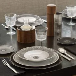 Hermès H Deco Dinnerware 7 Hermès H Deco Dinnerware -Home Decor Shop lifestyle 0013 hermes