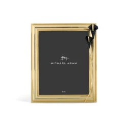 Calla Lily Midnight 8x10 Frame