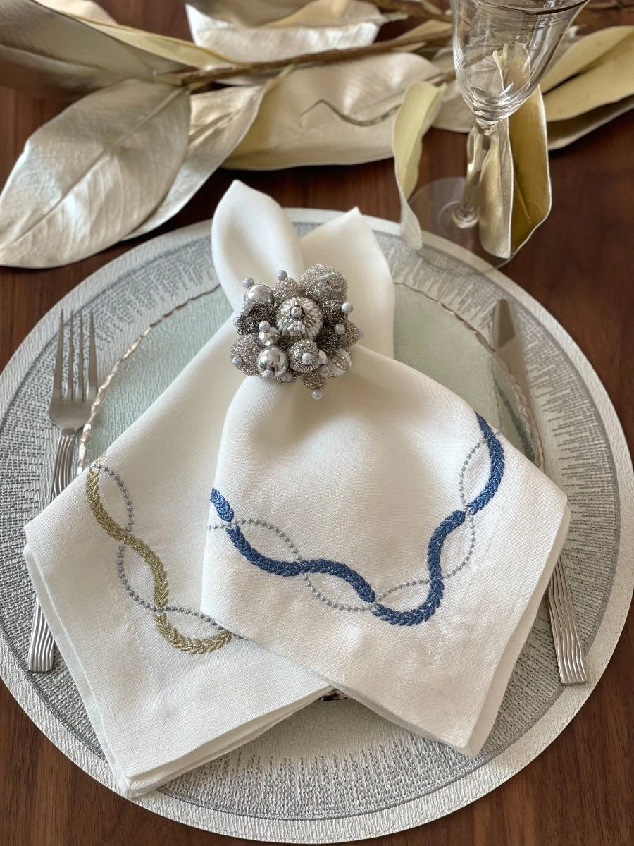 Olympia Napkin, Gold & Silver 4 Olympia Napkin, Gold & Silver - Image 2