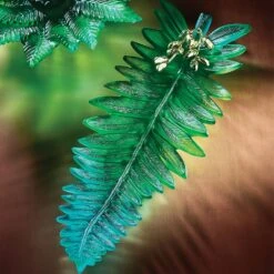 Palm Beach Leaf Bowl, Large -Home Decor Shop summer catalog2023 lifestyle images 0012 daum 1