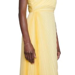 Link To Love Diamond Bracelet 9 Link To Love Diamond Bracelet -Home Decor Shop yba662121001 gucci link to love diamond bracelet lifestyle